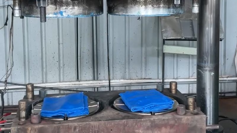精密拉伸模具定制成本构成解析
