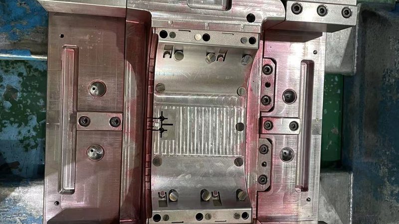 深圳注塑模具厂怎么挑？先看这五个工艺细节