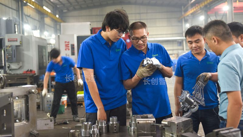 上海家电模具：揭秘其与普通模具的五大差异