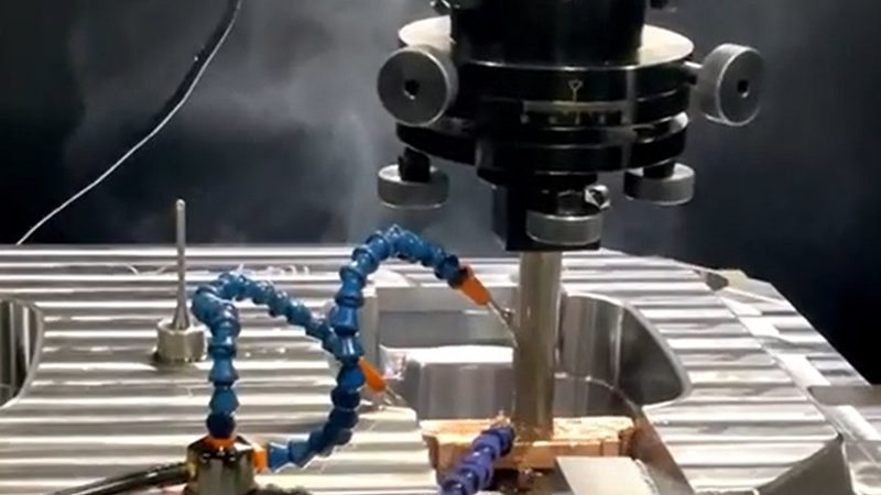铝件模具制造规格参数表：揭秘关键指标与选型逻辑